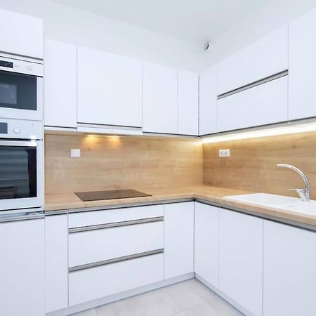 Apartment In Bratislava With Free Parking Экстерьер фото