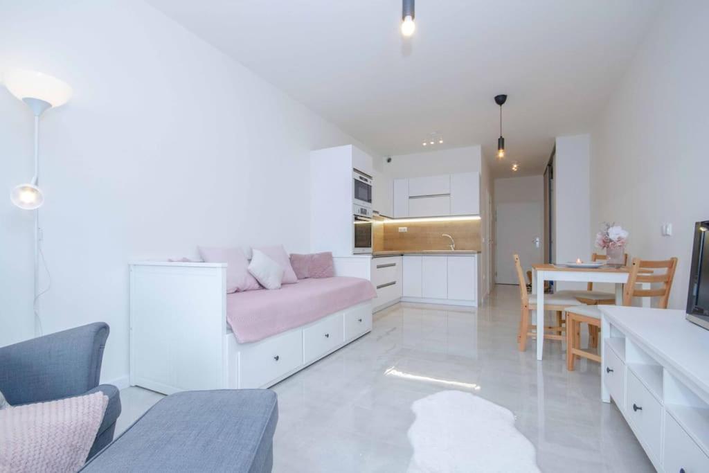 Apartment In Bratislava With Free Parking Экстерьер фото